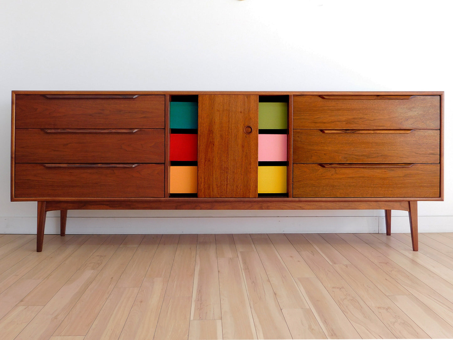 70's Mid century Dresser