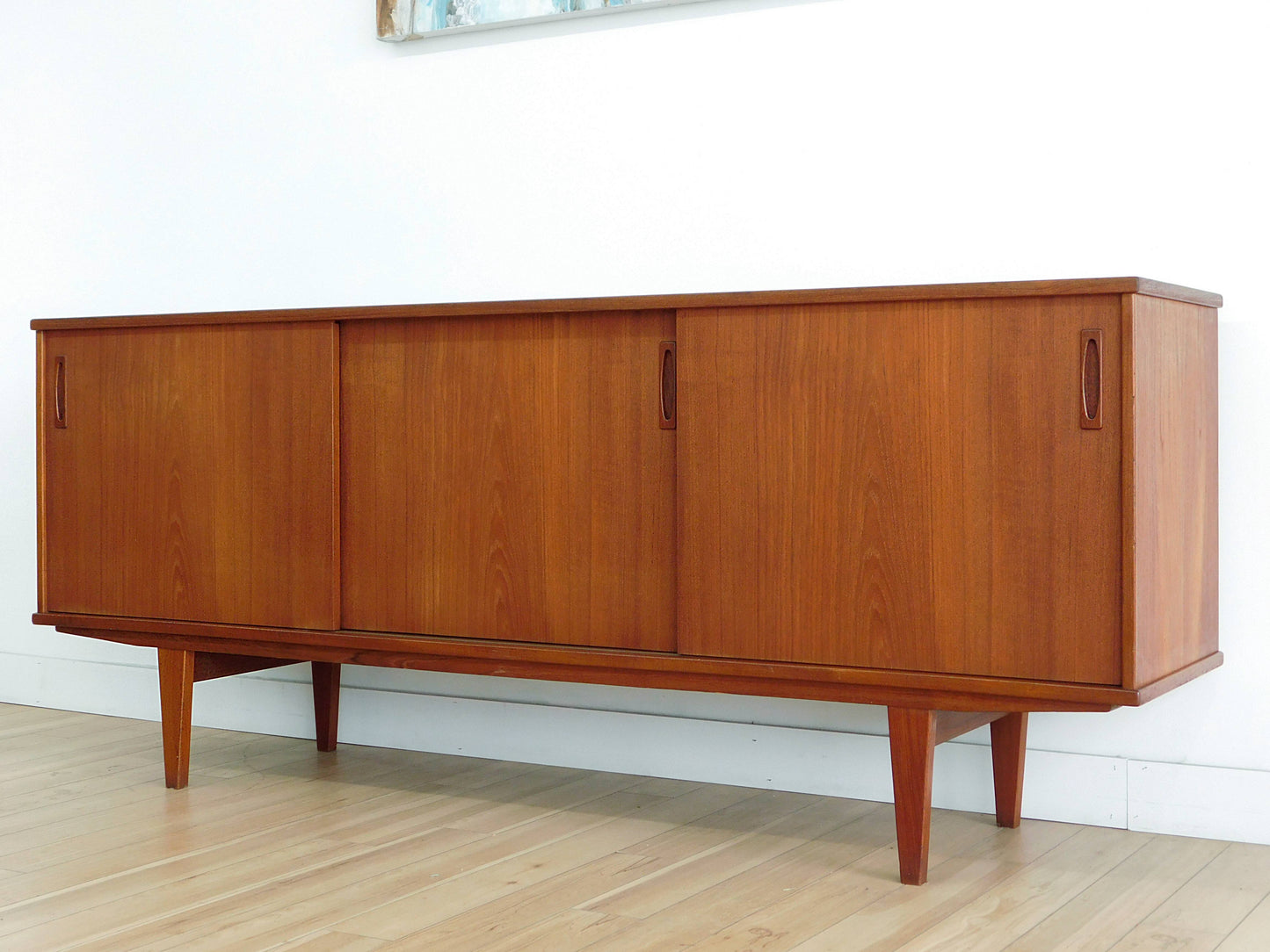 Eames knoll for Dyrlund Sideboard