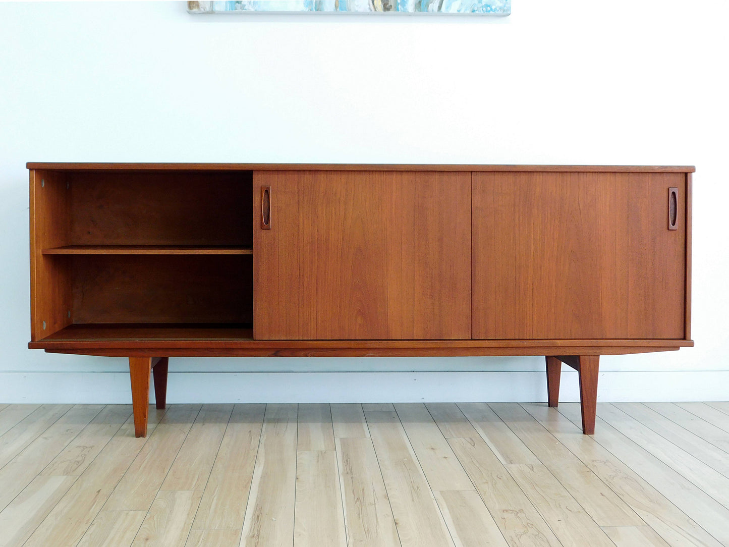 Eames knoll for Dyrlund Sideboard