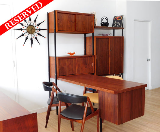 Free standing display wall unit