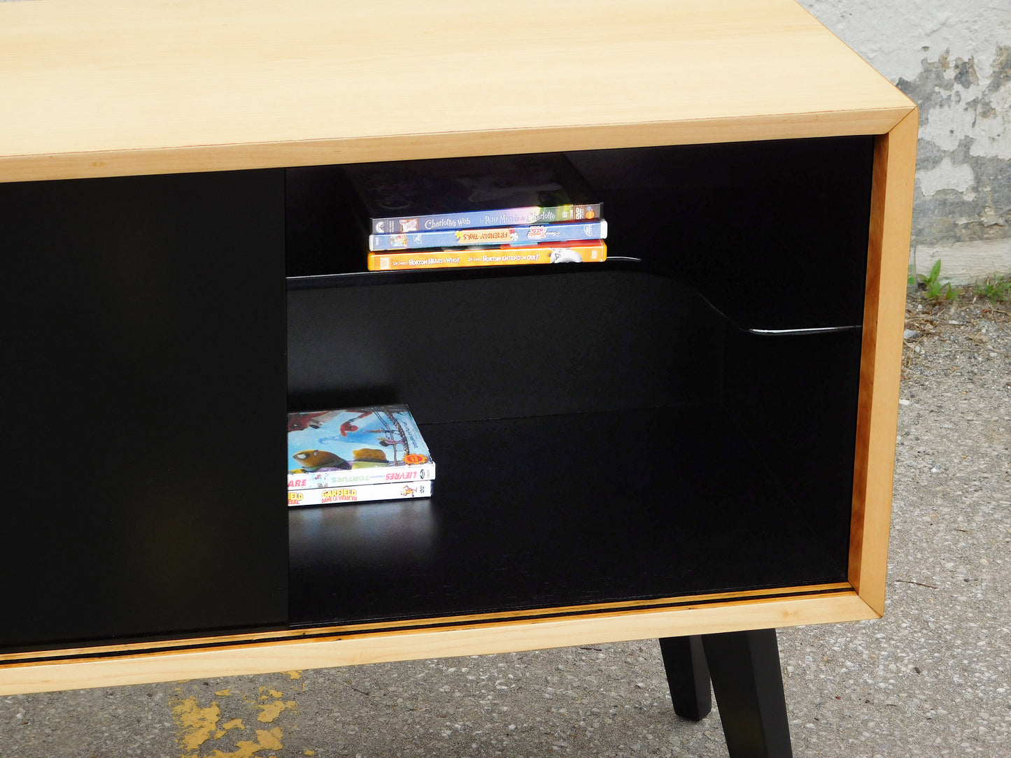 Russell Spanner Mini bar sideboard