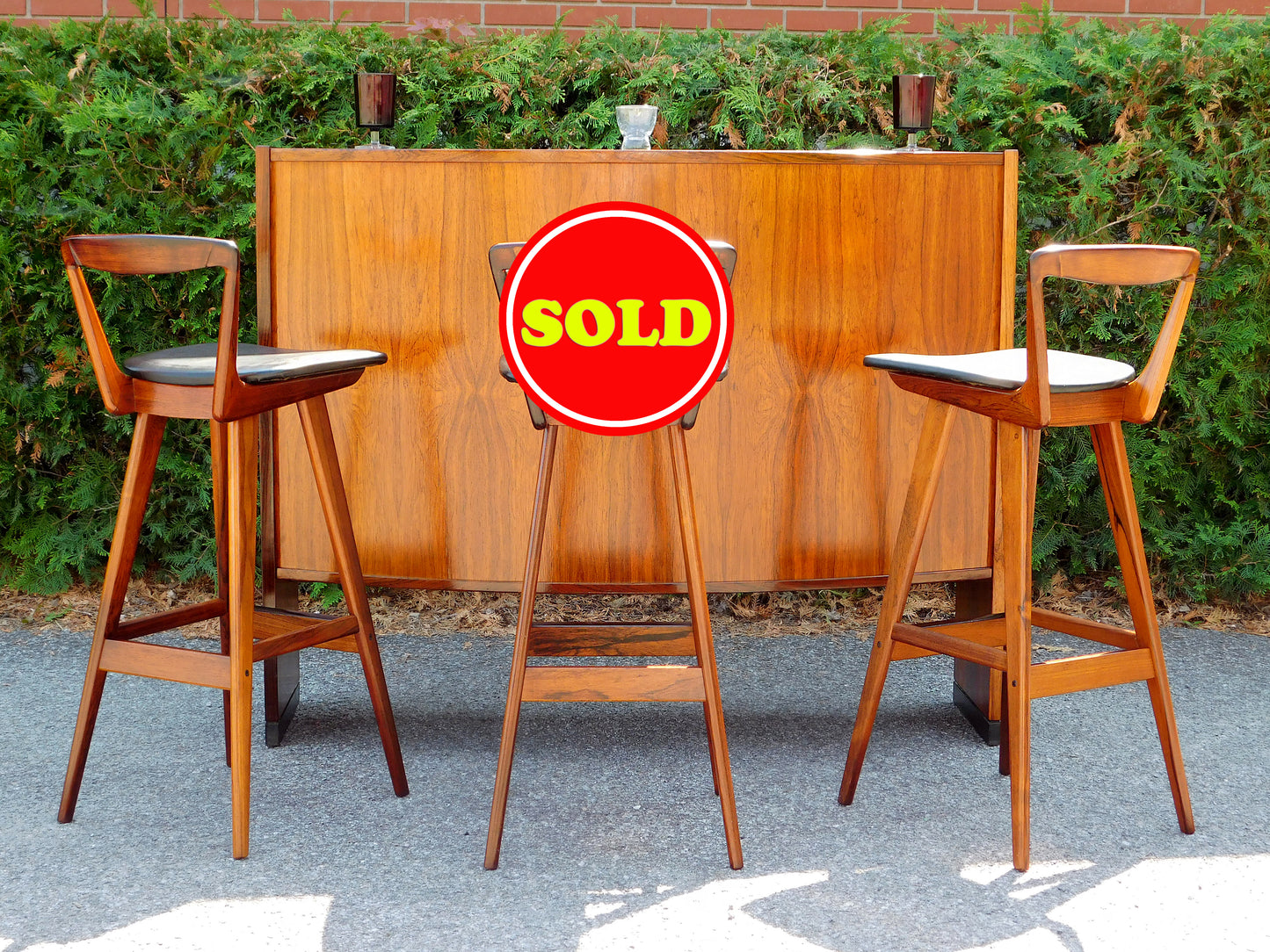 Drylund dry bar by Erik Buch