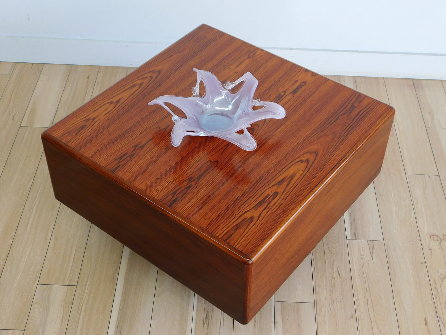 Mobican Square end table