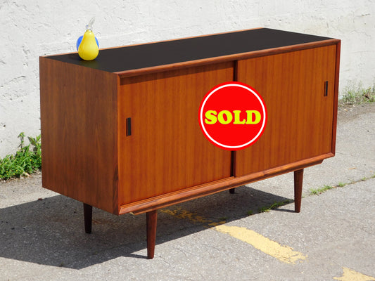Mid century sideboard
