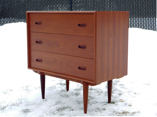 Danish 3 drawer teak dresser