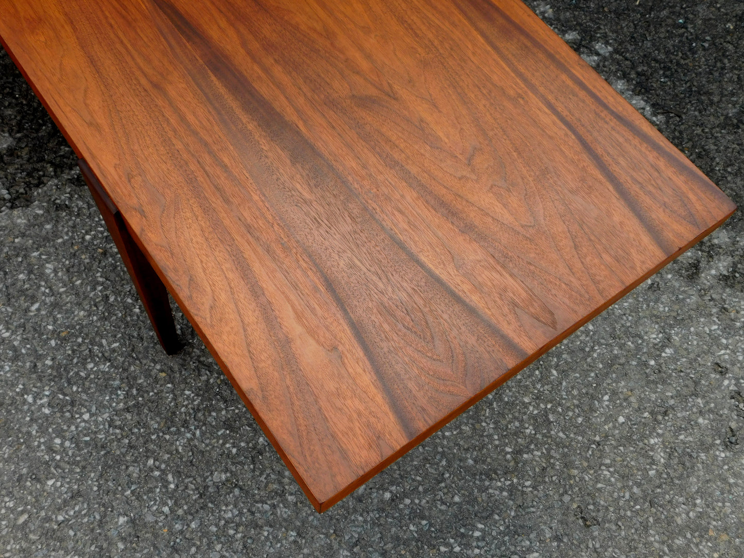 Table basse de planche de surf du milieu du siècle