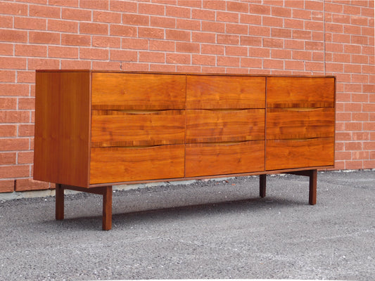 1960's Mid century dresser